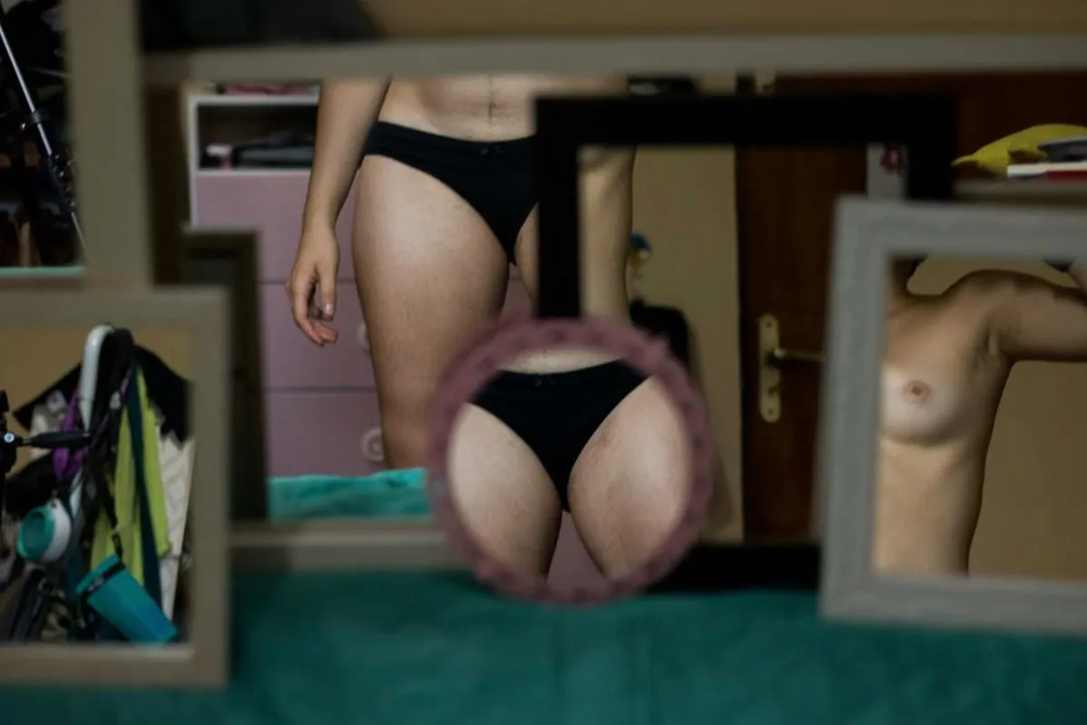 Imagem 1 para o projeto Retratos de um eu fragmentado (série)